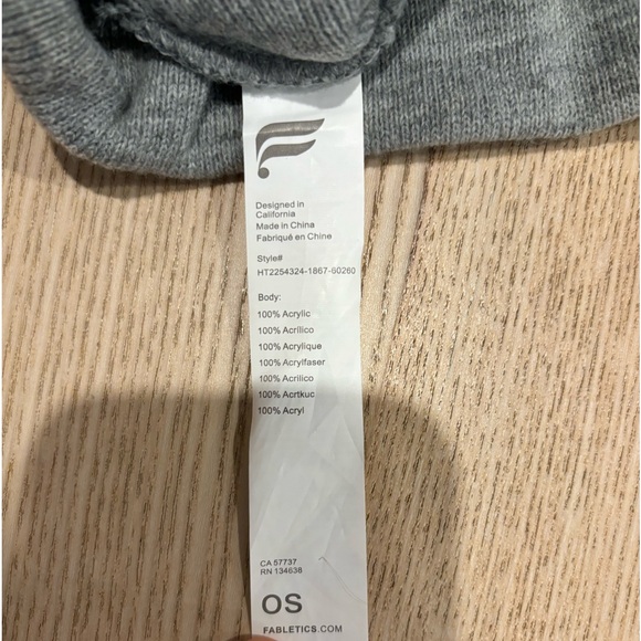 Fabletics The Alpine Beanie - Picture 3 of 3